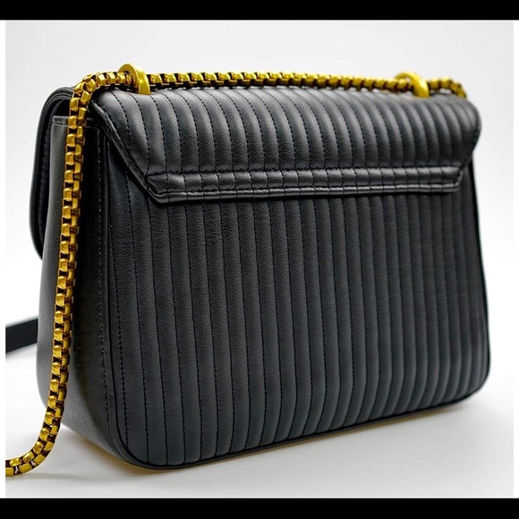 Nwt Unique Leather and Gold Purse - Picture 3 of 9